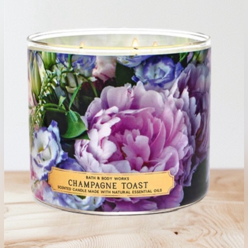 Champagne Toast 3-Wick Candle